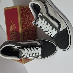 Vans Gray and Black Low-Top Sneakers